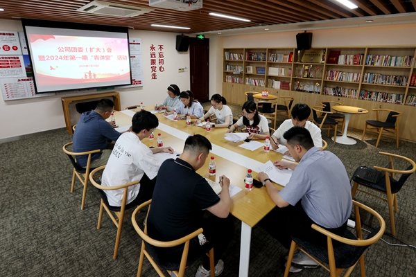 A33I8251_副本.jpg A33I8251_副本.jpg