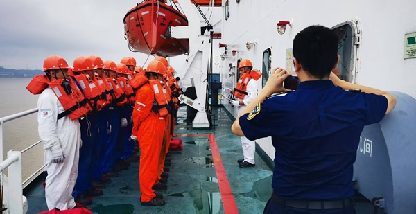 救生棄船演習(xí)集合_副本_副本.jpg 救生棄船演習(xí)集合_副本_副本.jpg