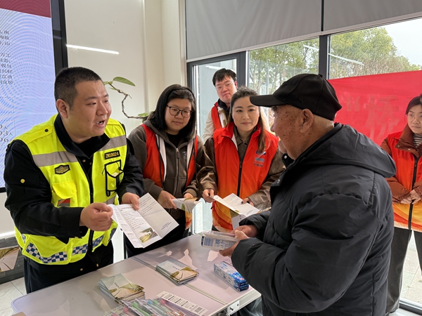 志愿活動。李虹鋒攝 (1)_副本.jpg